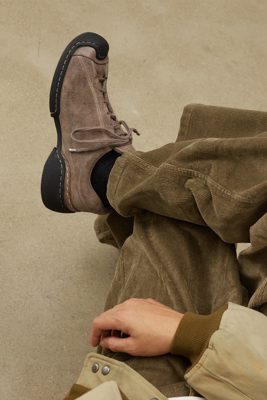 Trainer / Hybrid / All-Terrain — FELDSPAR