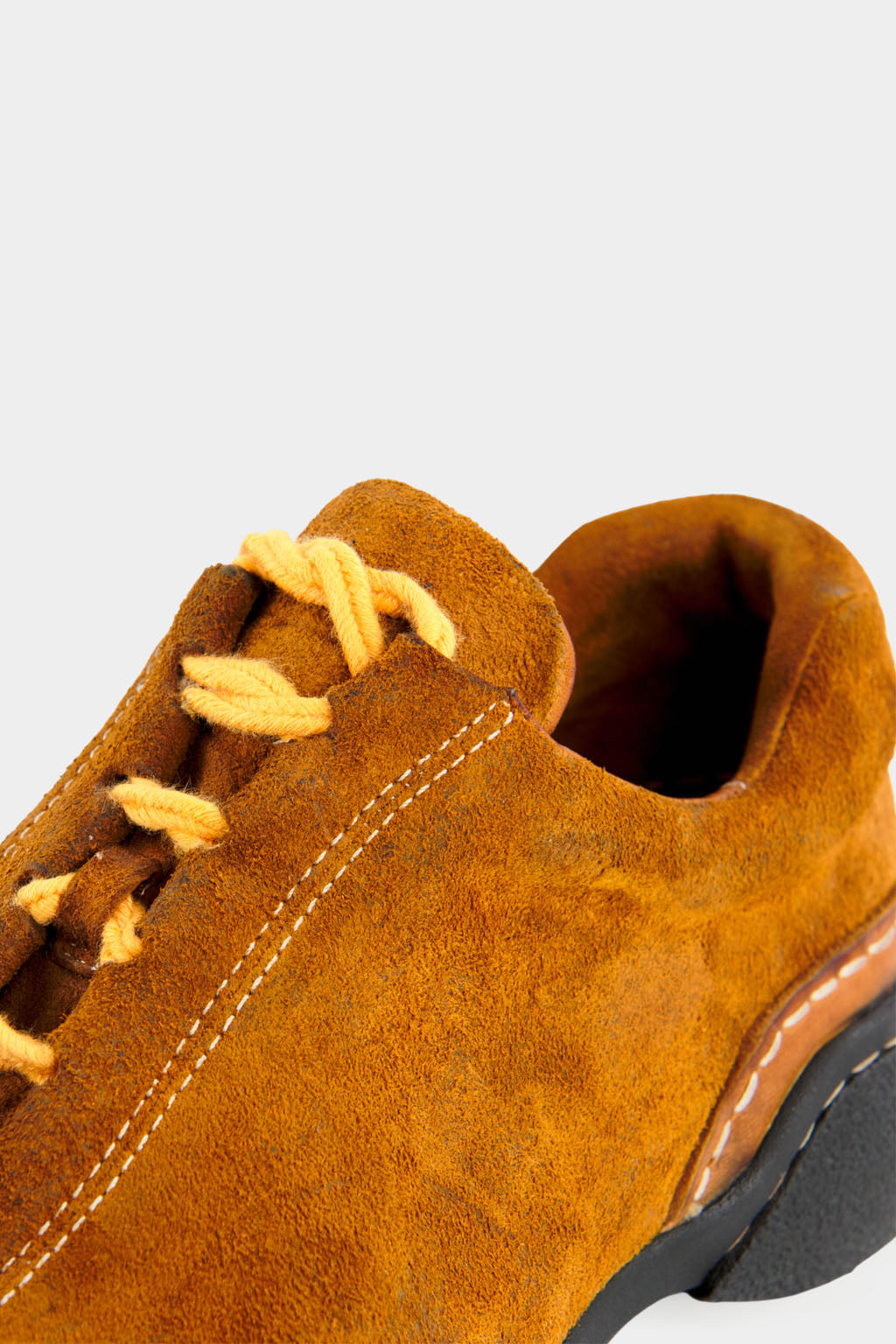 Trainer / Hybrid / All-Terrain — LATERITE