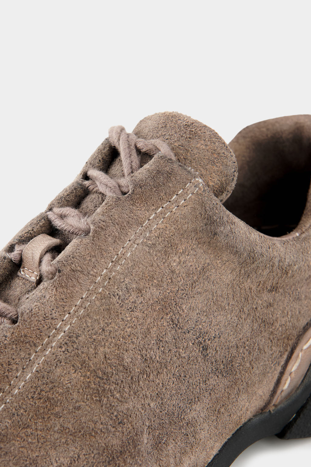 Trainer / Hybrid / All-Terrain — FELDSPAR