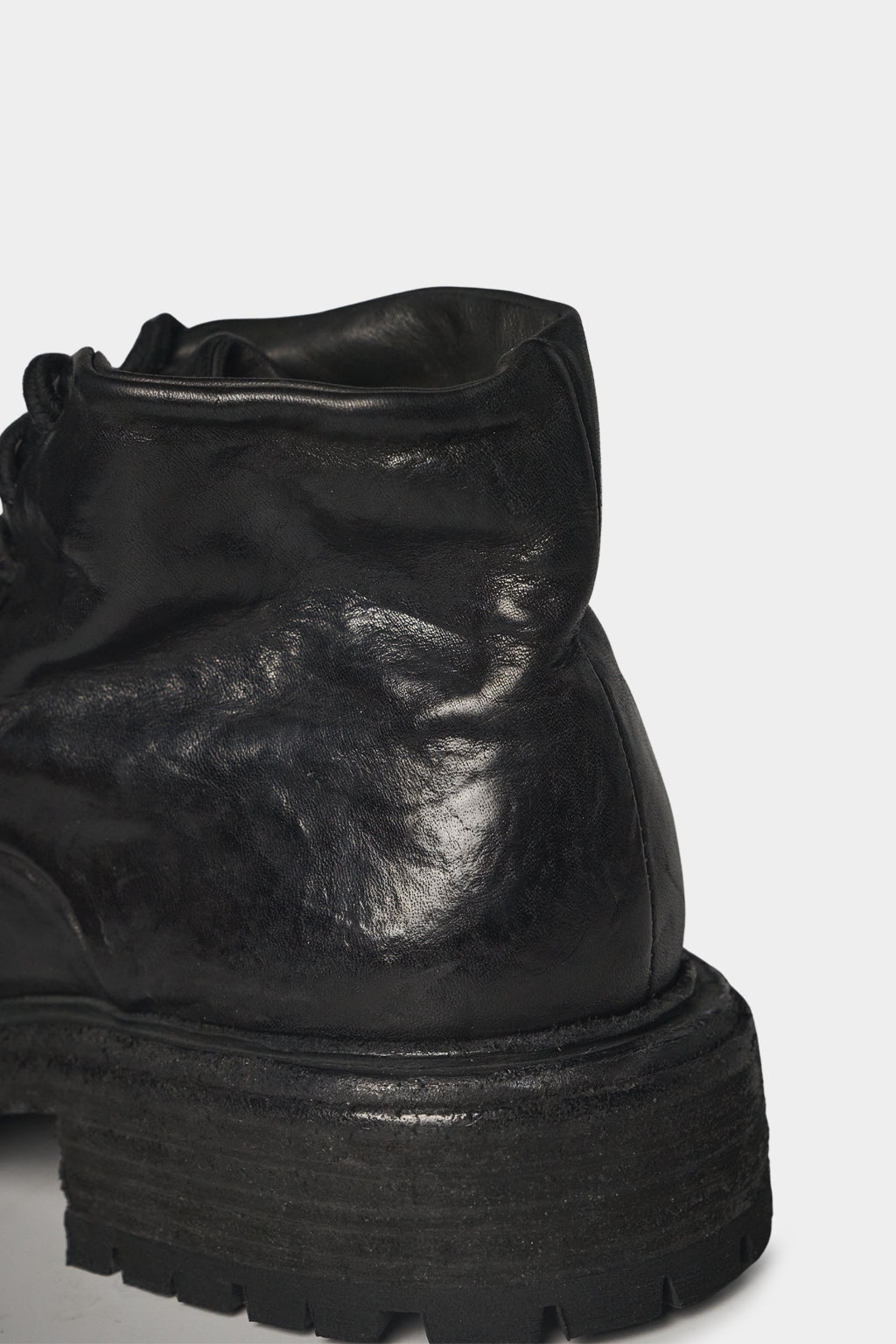Boot / Commando Sole — BITUMEN